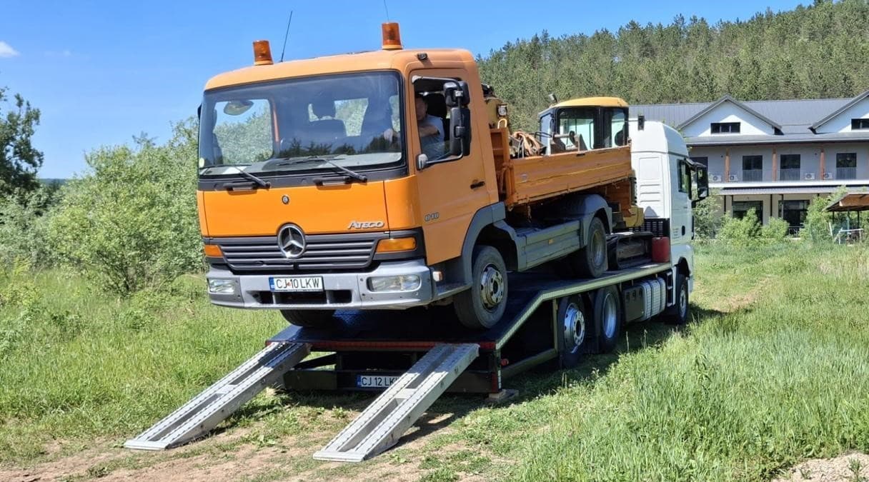 Basculanta Mercedes Atego transport agregate Cluj